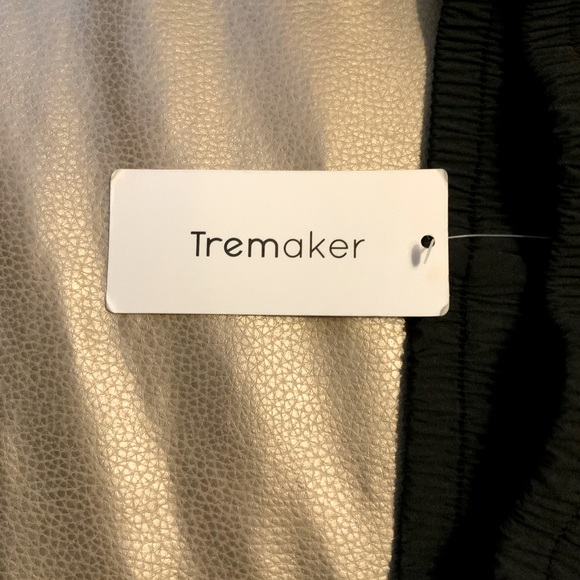 Black Tremaker shorts size small with tag - Picture 4 of 4